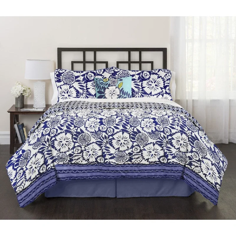 Queen - size comforters for standard queen - sized mattressesChelsea 4-piece Comforter Set