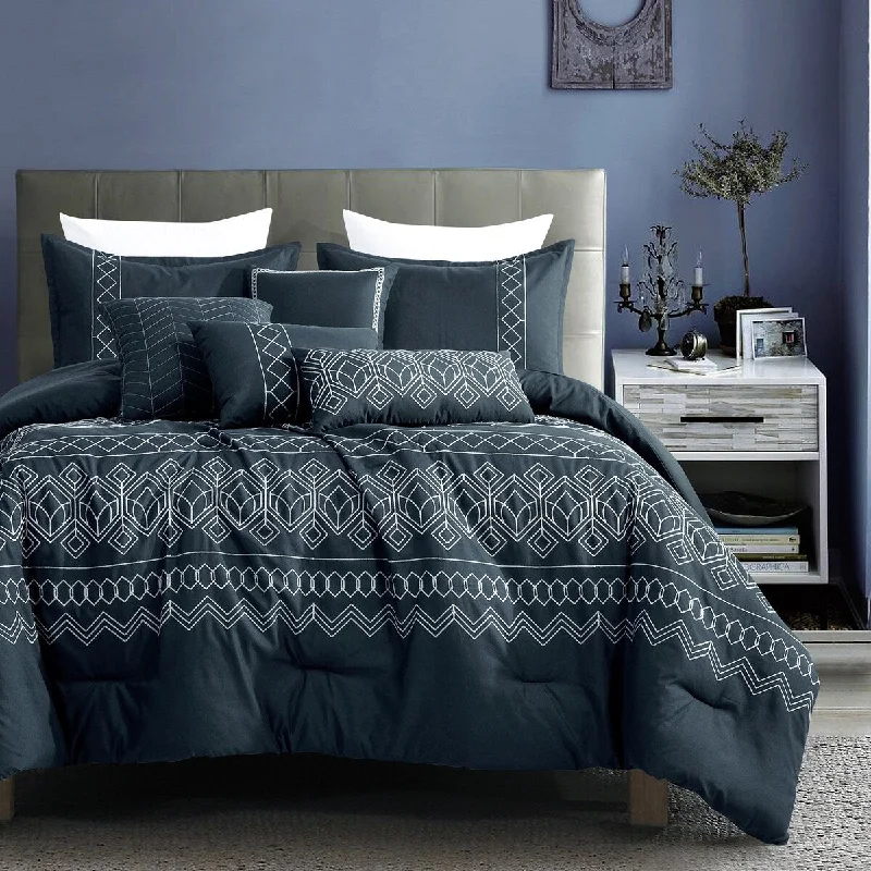 Goose down comforters known for their superior quality and insulationAsma Luxury 7 Piece Comforter Set