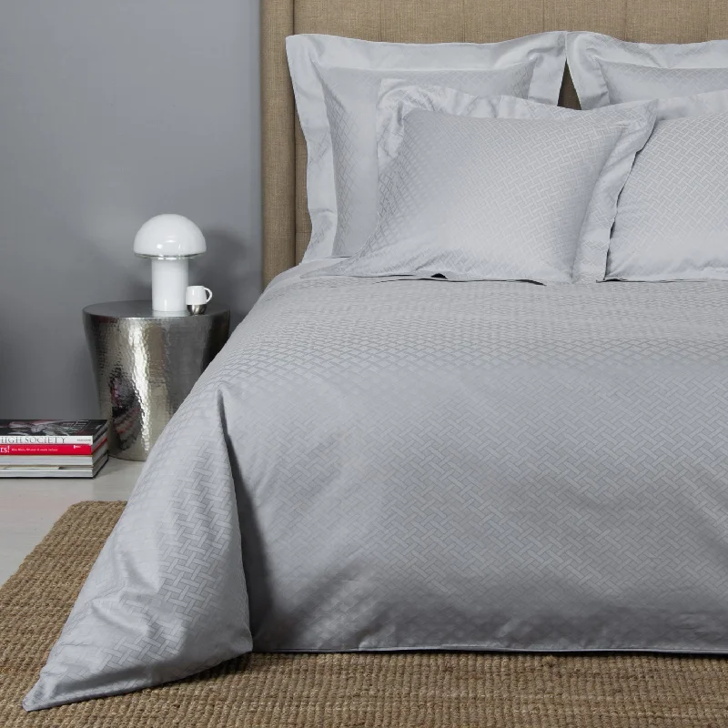 Affordable duvet covers for those on a tight budgetFrette Savona Duvet Set