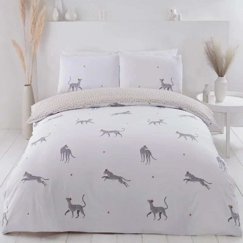 Full - size duvet covers suitable for full - sized beds in guest rooms or small bedroomsSustainable Leopard Duvet Cover Set