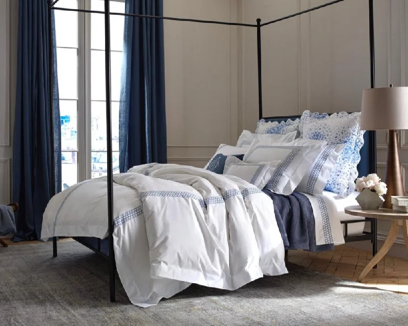 Moisture - wicking duvet covers to prevent night sweatsLiana | Duvet Cover