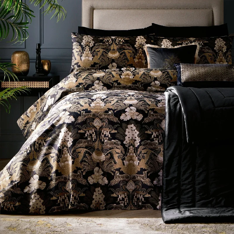 Moisture - wicking duvet covers to prevent night sweatsLaurence Llewelyn-Bowen Suburban Jungle Black/Gold 100% Cotton Duvet Set