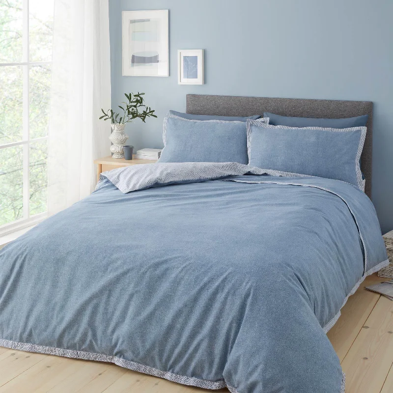 Polyester duvet covers with durability and colorfastnessOslo Textured Trim Duvet Cover Set Denim