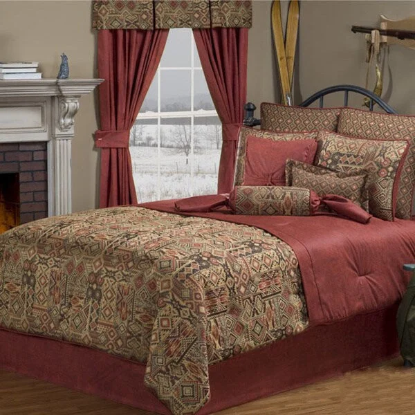 Down - filled comforters for supreme warmth and lightnessMesquite King-size 4-piece Comforter Set