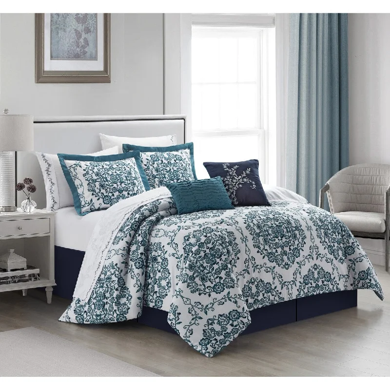 Latex - filled comforters with a bouncy texture and good supportNanshing Brisa 10 Piece Transitional Comforter Set