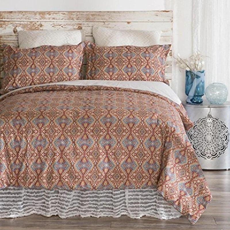 Microfiber - filled comforters that are lightweight and easy to care forPorch & Den Clementine King-size Cotton Reversible 3-piece Comforter Set