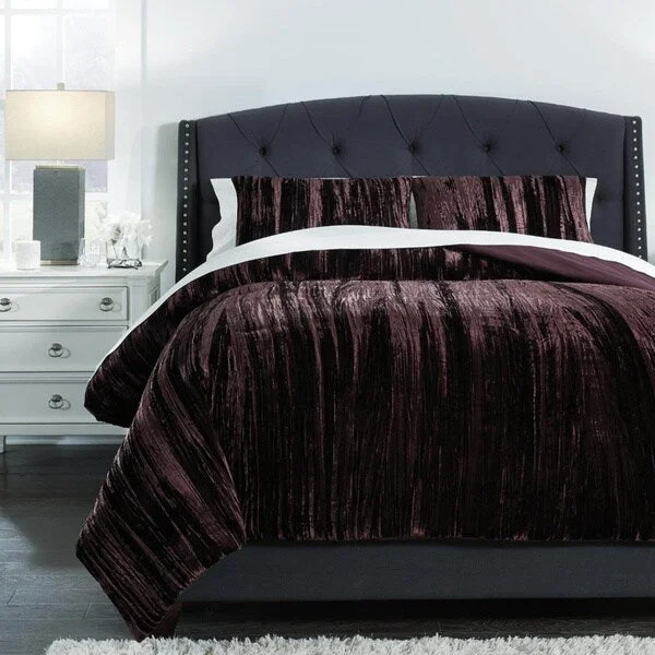 Cotton - filled comforters for a breathable and natural sleep experienceSignature Design by Ashley Kafulwe Crushed Velvet Queen Comforter Set