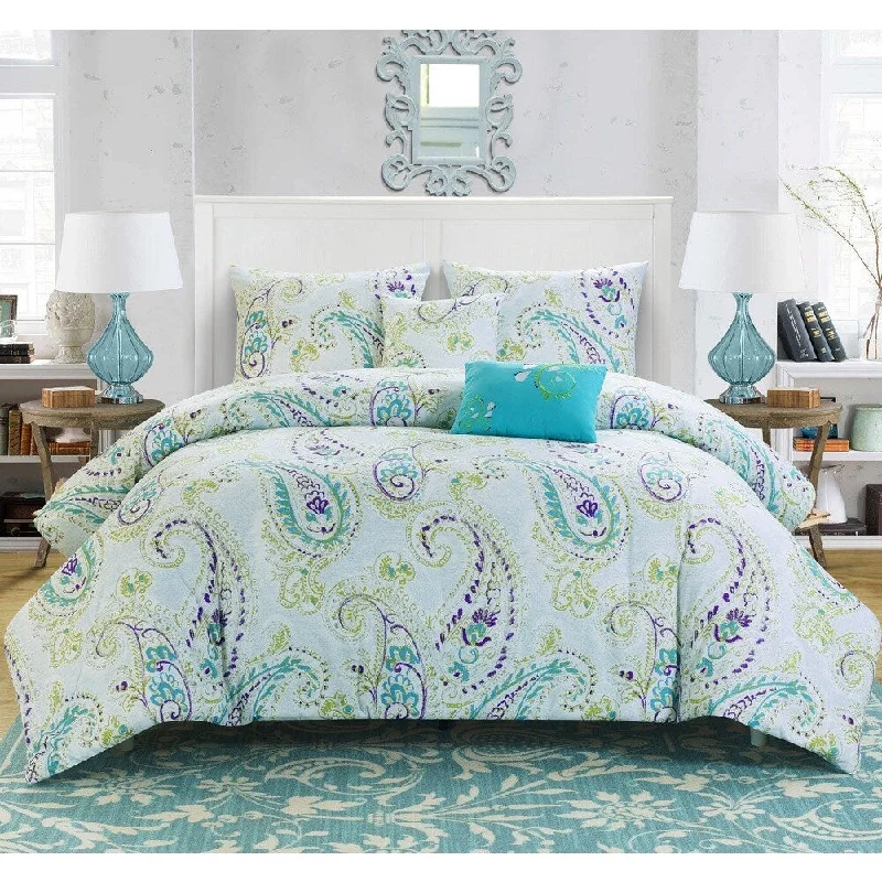 Cotton - filled comforters for a breathable and natural sleep experienceSummit Printed Reversible 5-piece Comforter Set